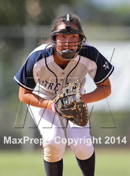 Thumbnail 1 in Harvard-Westlake @ Notre Dame photogallery.