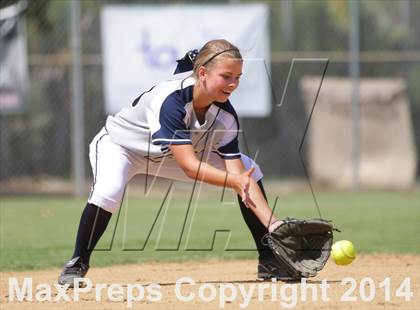 Thumbnail 1 in Harvard-Westlake @ Notre Dame photogallery.