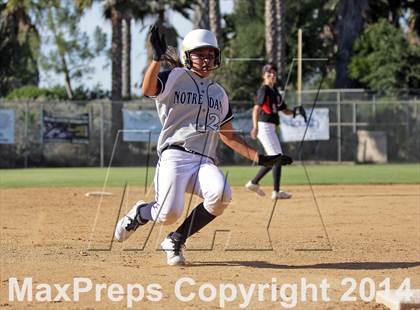 Thumbnail 3 in Harvard-Westlake @ Notre Dame photogallery.