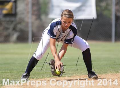 Thumbnail 3 in Harvard-Westlake @ Notre Dame photogallery.