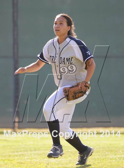 Thumbnail 3 in Harvard-Westlake @ Notre Dame photogallery.