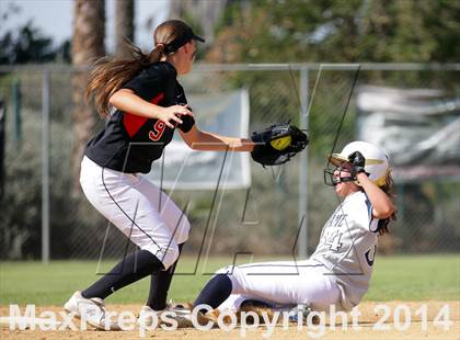 Thumbnail 3 in Harvard-Westlake @ Notre Dame photogallery.