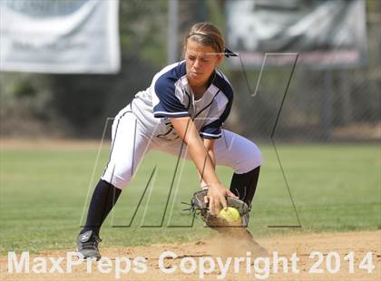 Thumbnail 2 in Harvard-Westlake @ Notre Dame photogallery.
