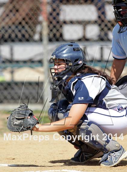 Thumbnail 2 in Harvard-Westlake @ Notre Dame photogallery.