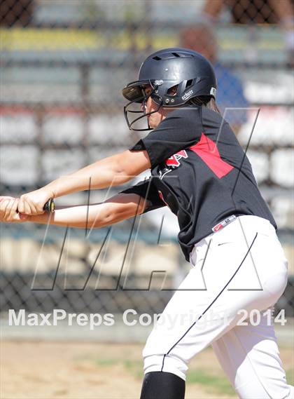 Thumbnail 3 in Harvard-Westlake @ Notre Dame photogallery.
