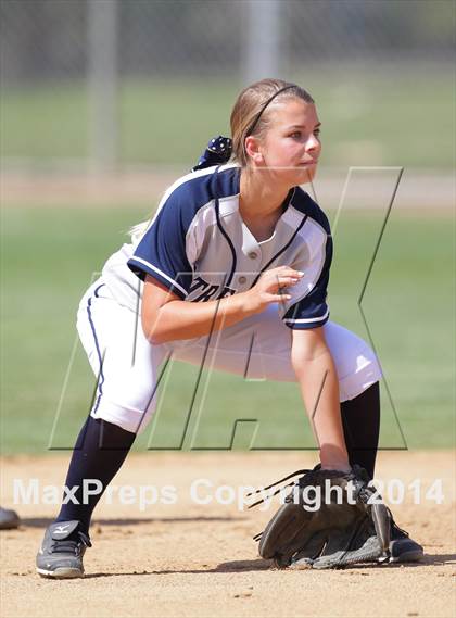 Thumbnail 2 in Harvard-Westlake @ Notre Dame photogallery.