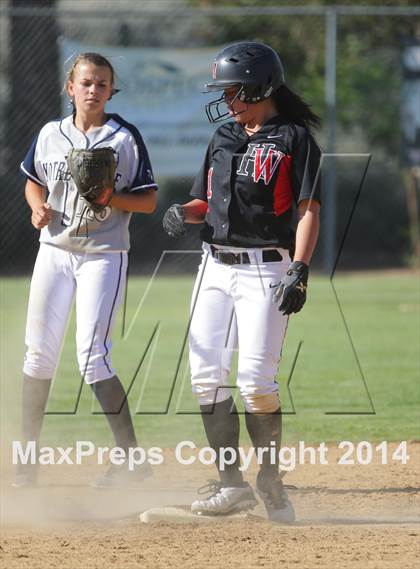 Thumbnail 2 in Harvard-Westlake @ Notre Dame photogallery.