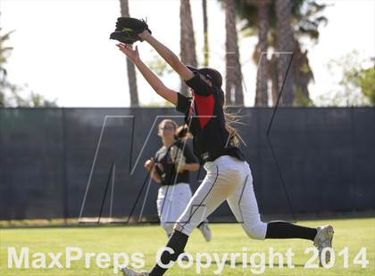 Thumbnail 3 in Harvard-Westlake @ Notre Dame photogallery.