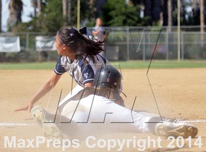 Thumbnail 2 in Harvard-Westlake @ Notre Dame photogallery.