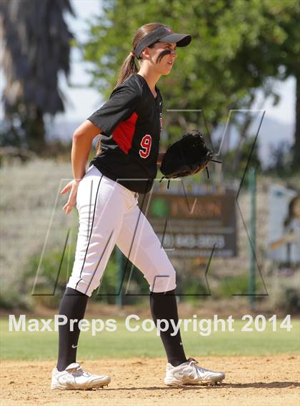Thumbnail 3 in Harvard-Westlake @ Notre Dame photogallery.