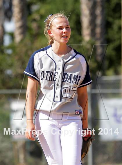 Thumbnail 1 in Harvard-Westlake @ Notre Dame photogallery.