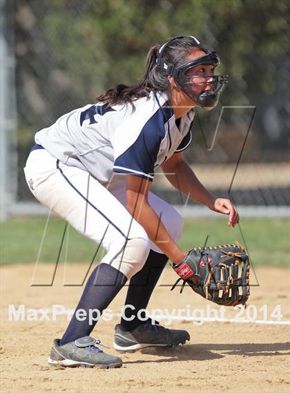 Thumbnail 2 in Harvard-Westlake @ Notre Dame photogallery.