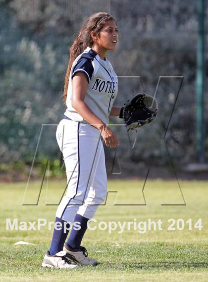 Thumbnail 3 in Harvard-Westlake @ Notre Dame photogallery.