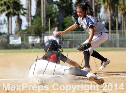 Thumbnail 1 in Harvard-Westlake @ Notre Dame photogallery.