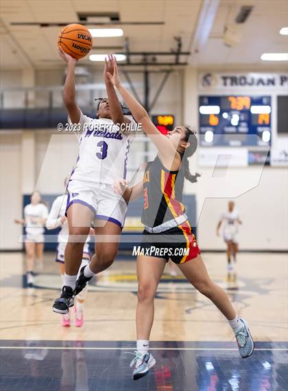 Thumbnail 1 in Franklin vs Chico (Trojan Toss Up) photogallery.