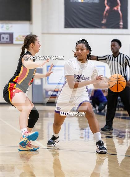 Thumbnail 1 in Franklin vs Chico (Trojan Toss Up) photogallery.