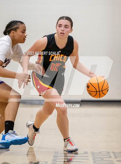 Thumbnail 1 in Franklin vs Chico (Trojan Toss Up) photogallery.