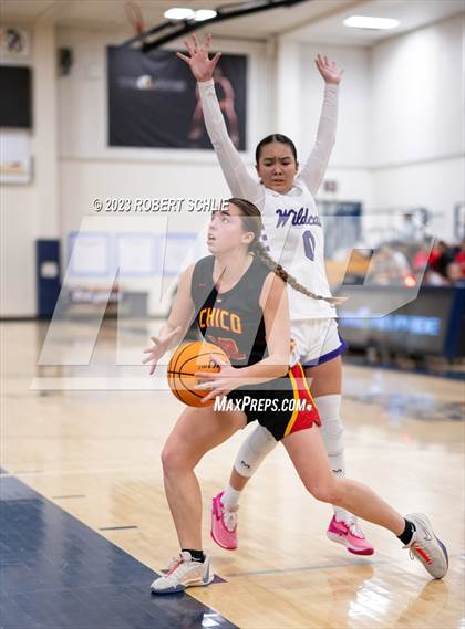 Thumbnail 1 in Franklin vs Chico (Trojan Toss Up) photogallery.