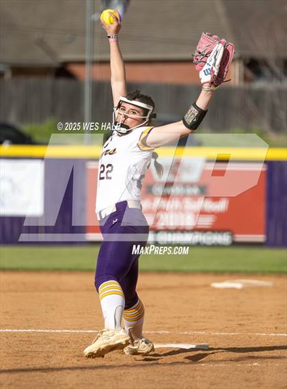 Thumbnail 3 in Lewisburg @ DeSoto Central photogallery.