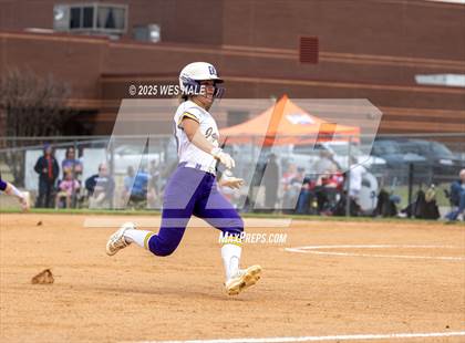 Thumbnail 2 in Lewisburg @ DeSoto Central photogallery.