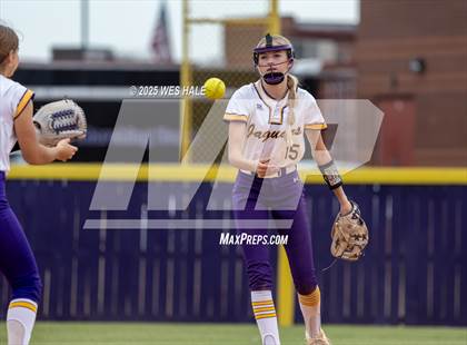 Thumbnail 2 in Lewisburg @ DeSoto Central photogallery.