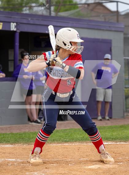 Thumbnail 2 in Lewisburg @ DeSoto Central photogallery.