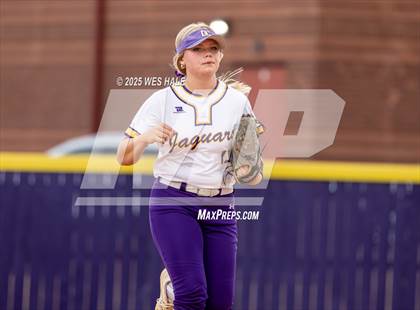 Thumbnail 2 in Lewisburg @ DeSoto Central photogallery.