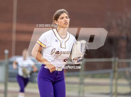 Thumbnail 1 in Lewisburg @ DeSoto Central photogallery.