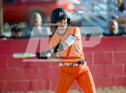 Thumbnail 3 in Nocona @ Muenster photogallery.
