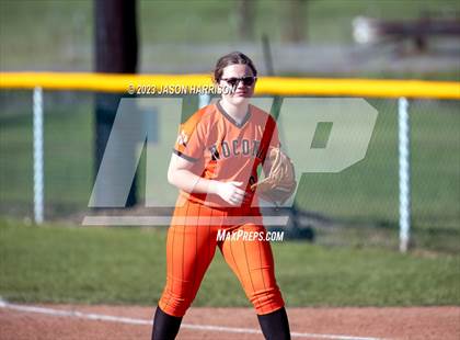 Thumbnail 2 in Nocona @ Muenster photogallery.