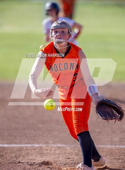 Thumbnail 3 in Nocona @ Muenster photogallery.