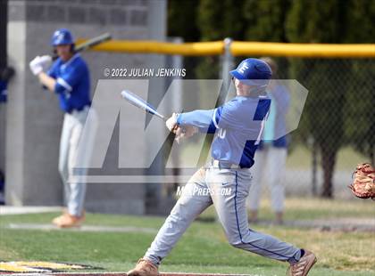 Thumbnail 1 in Sugar-Salem vs. Emmett photogallery.