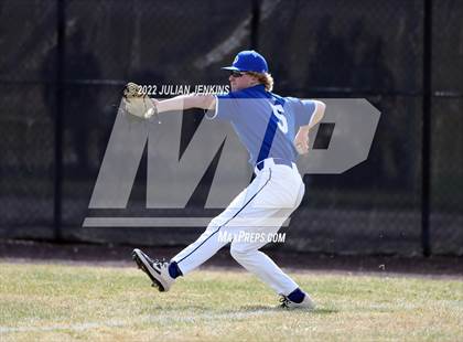 Thumbnail 3 in Sugar-Salem vs. Emmett photogallery.