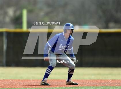 Thumbnail 1 in Sugar-Salem vs. Emmett photogallery.