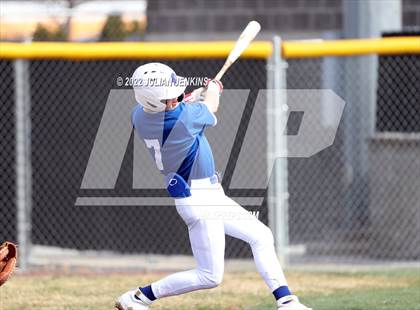 Thumbnail 2 in Sugar-Salem vs. Emmett photogallery.