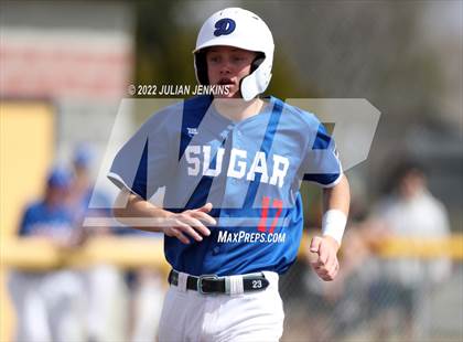 Thumbnail 1 in Sugar-Salem vs. Emmett photogallery.