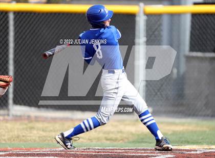 Thumbnail 3 in Sugar-Salem vs. Emmett photogallery.