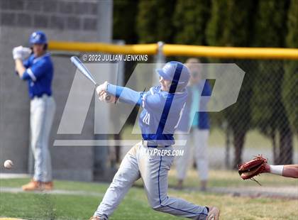 Thumbnail 2 in Sugar-Salem vs. Emmett photogallery.