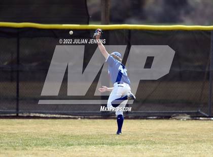 Thumbnail 2 in Sugar-Salem vs. Emmett photogallery.