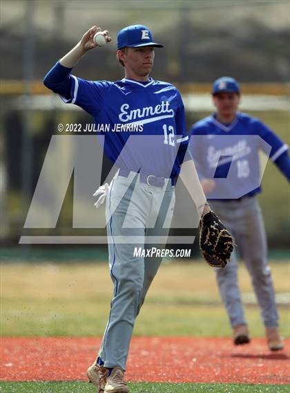 Thumbnail 2 in Sugar-Salem vs. Emmett photogallery.