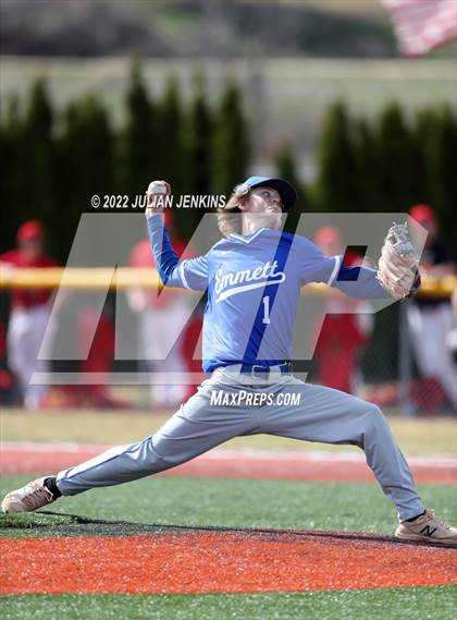 Thumbnail 1 in Sugar-Salem vs. Emmett photogallery.