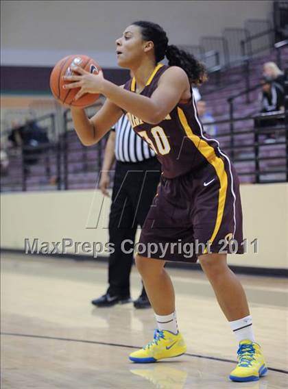 Thumbnail 3 in Christ the King vs. St. Mary's (Nike Tournament of Champions) photogallery.