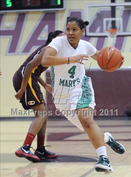 Thumbnail 3 in Christ the King vs. St. Mary's (Nike Tournament of Champions) photogallery.