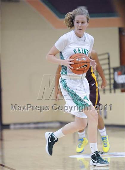 Thumbnail 3 in Christ the King vs. St. Mary's (Nike Tournament of Champions) photogallery.