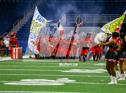 Thumbnail 2 in Flour Bluff vs. Wagner (UIL 5A Regional Playoff) photogallery.