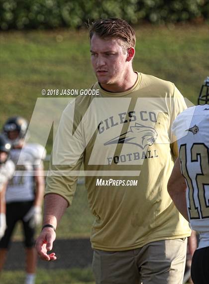 Thumbnail 2 in Giles County @ Pearl-Cohn photogallery.
