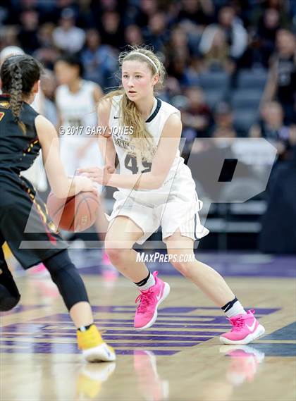 Thumbnail 2 in Clovis West vs Archbishop Mitty (CIF State Open Final) photogallery.