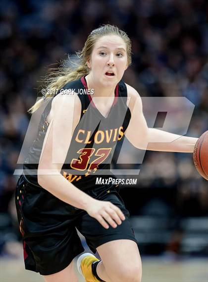 Thumbnail 3 in Clovis West vs Archbishop Mitty (CIF State Open Final) photogallery.