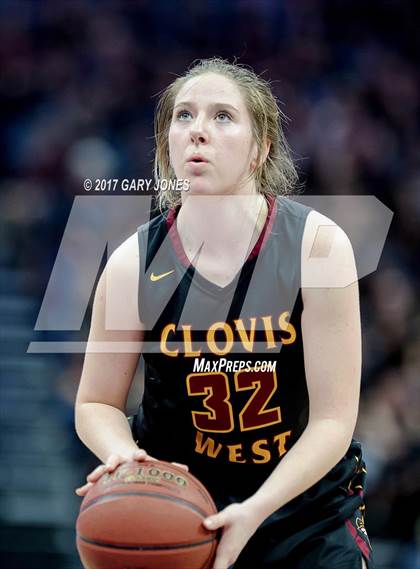 Thumbnail 1 in Clovis West vs Archbishop Mitty (CIF State Open Final) photogallery.