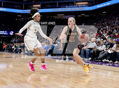Thumbnail 2 in Clovis West vs Archbishop Mitty (CIF State Open Final) photogallery.